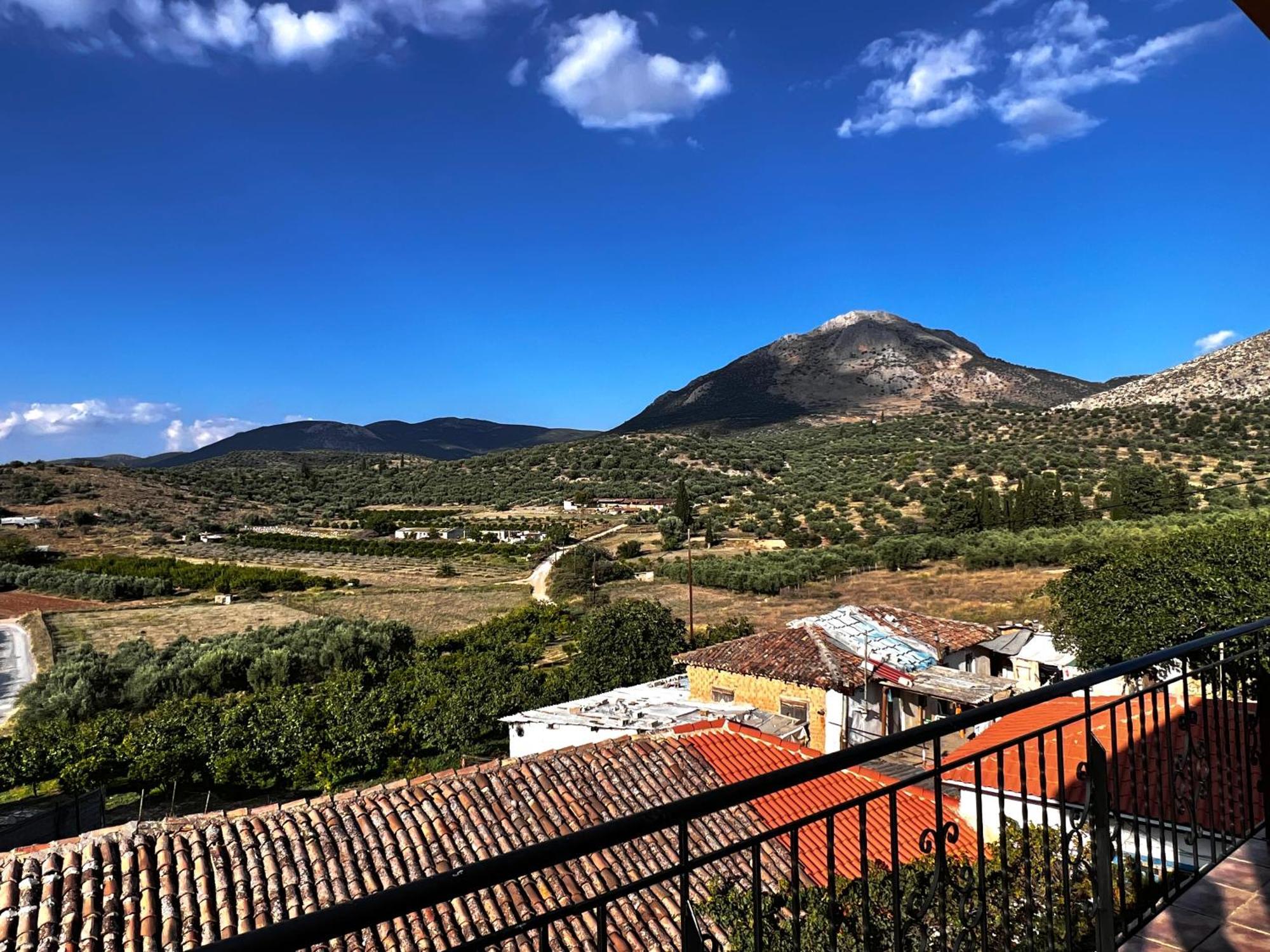 Sunny House At Ancient Mycenae, Close To Nafplio! Mykines Exterior photo